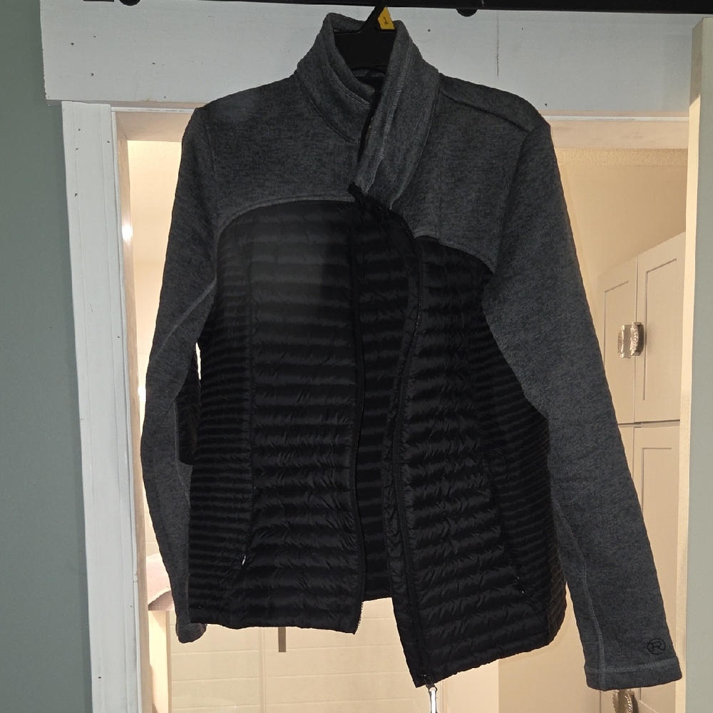 Roper Women's Black and Gray Puffer Jacket